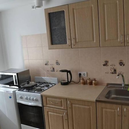 Apartment Brooklyn In Kamianets-Podilskyi Ngoại thất bức ảnh